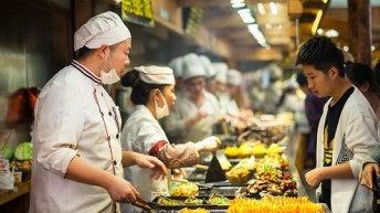 China’s Product Safety Problem: How Should Marketing Managers Make Ethical Decisions in China?